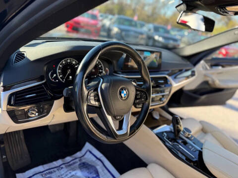 2017 BMW 5 Series 530i
