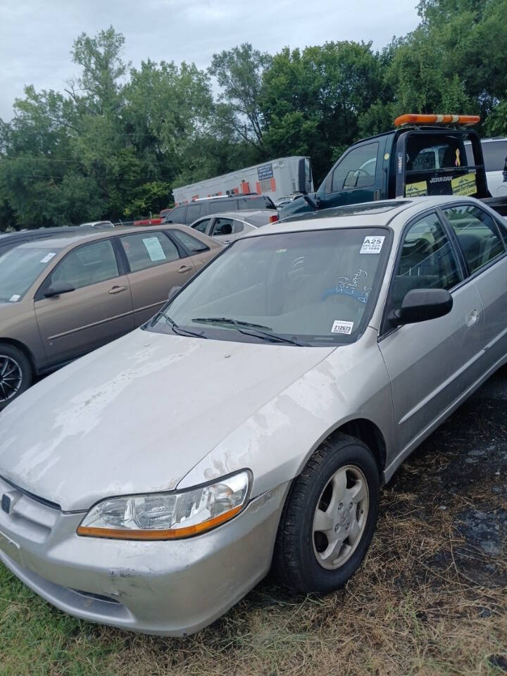 1999 Honda Accord for sale at LIBERTY AUTO SALES in Kansas City, MO