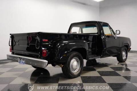 1977 Dodge D100 Pickup