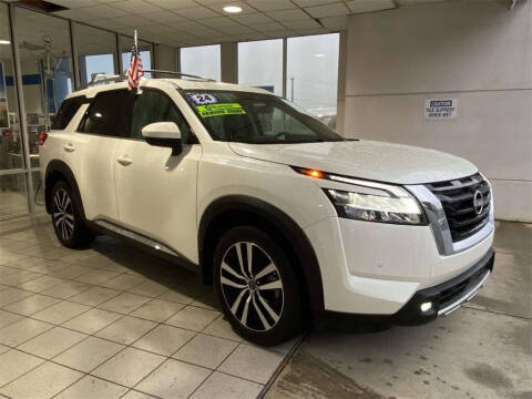 2024 Nissan Pathfinder Platinum