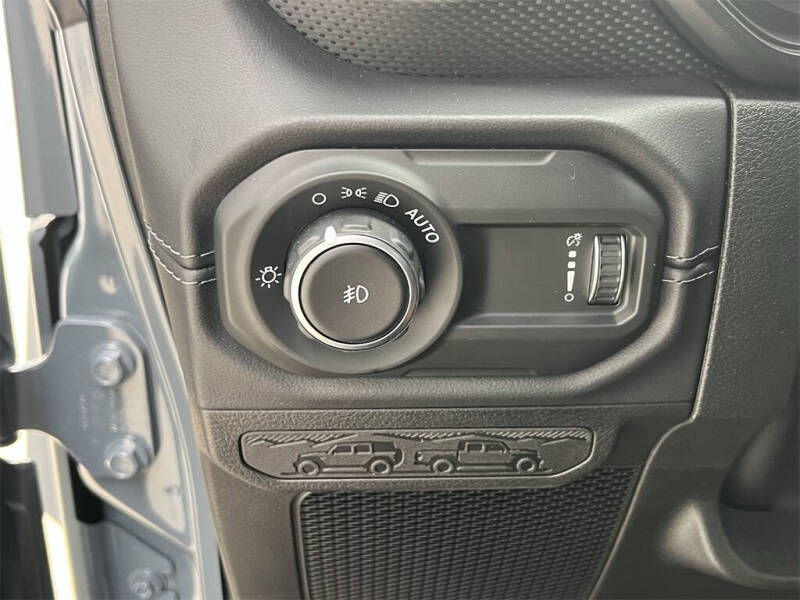 2025 Jeep Wrangler Rubicon X