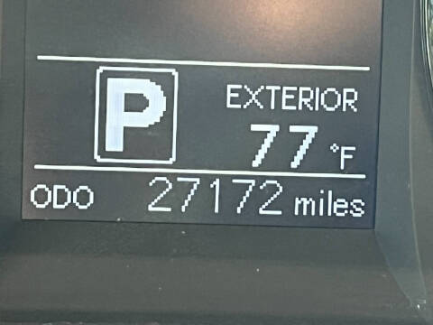 2017 Toyota Sienna LE 7-Passenger Auto Access Seat