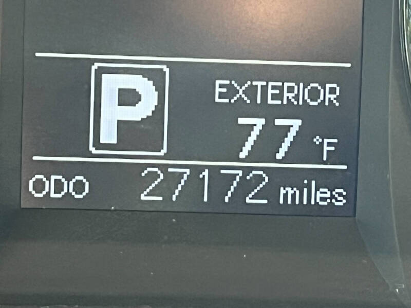 2017 Toyota Sienna LE 7-Passenger Auto Access Seat