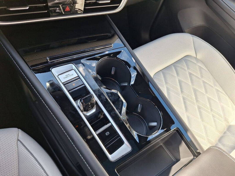 2026 Volkswagen Atlas Cross Sport SEL Premium R-Line 4Motion