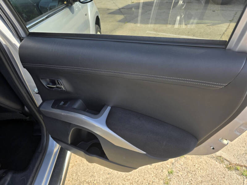 2011 Mitsubishi Outlander XLS