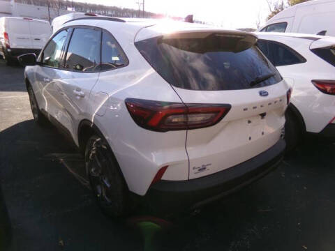 2026 Ford Escape Hybrid ST-Line Select