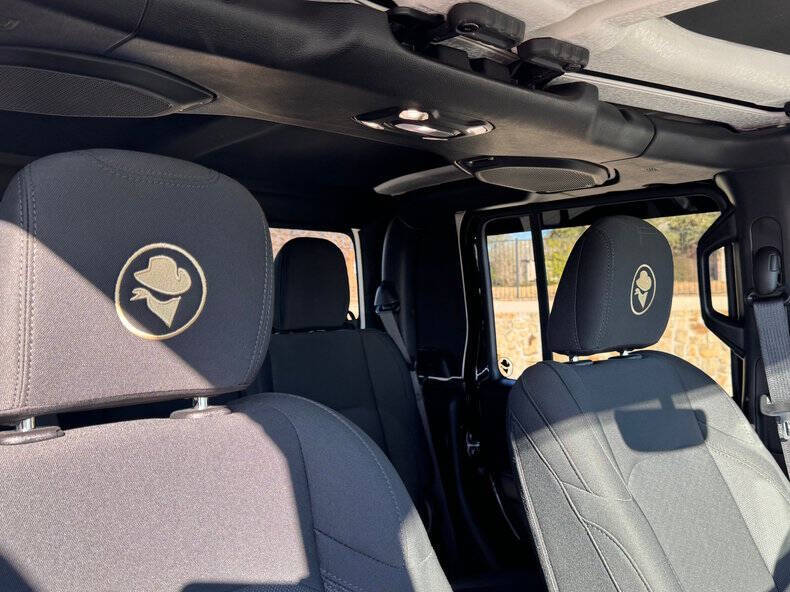 2022 Jeep Gladiator