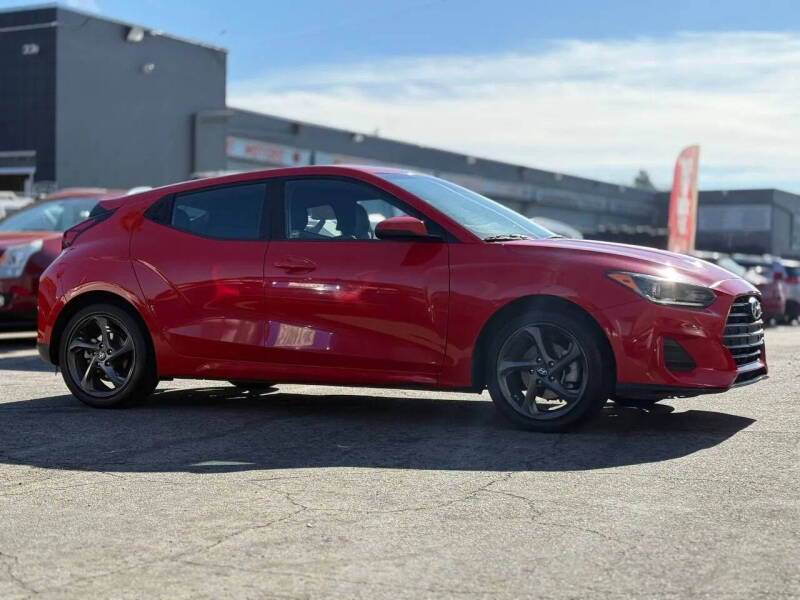2019 Hyundai Veloster