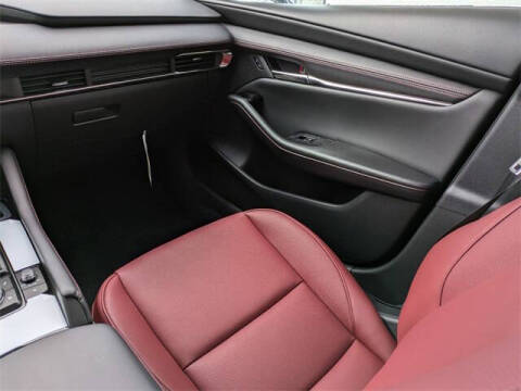 2025 Mazda Mazda3 Hatchback 2.5 S Carbon Edition