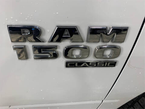 2023 RAM 1500 Classic SLT