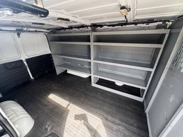 2021 Chevrolet Express 2500