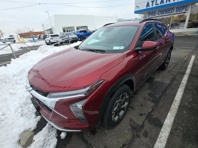 2024 Chevrolet Trax LT