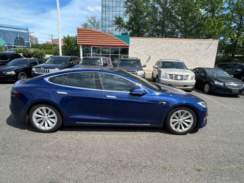 2018 Tesla Model S 75D