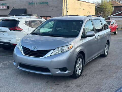 2014 Toyota Sienna