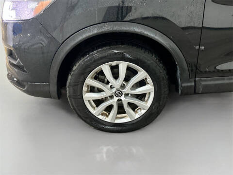 2020 Nissan Rogue Sport SV