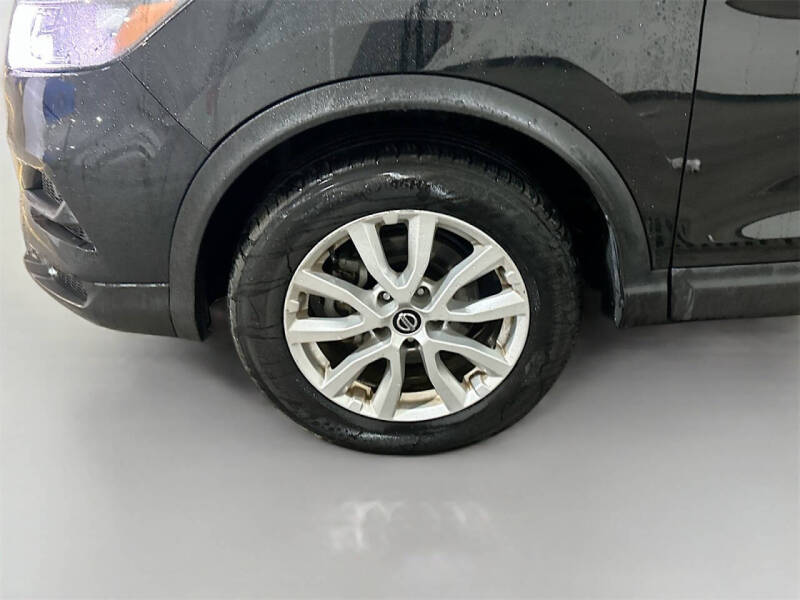 2020 Nissan Rogue Sport SV