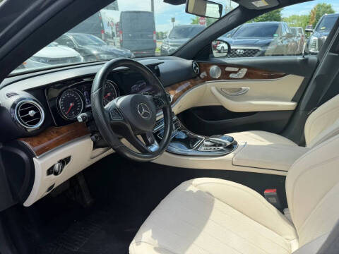 2017 Mercedes-Benz E-Class E 300 4MATIC