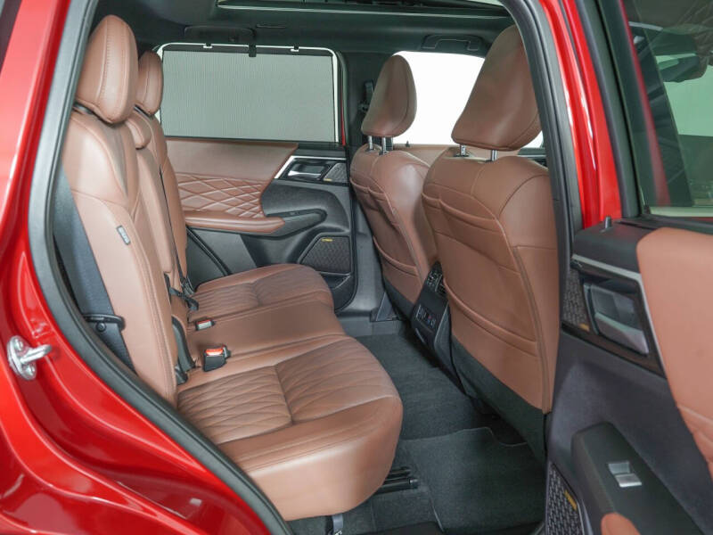 2025 Mitsubishi Outlander SEL