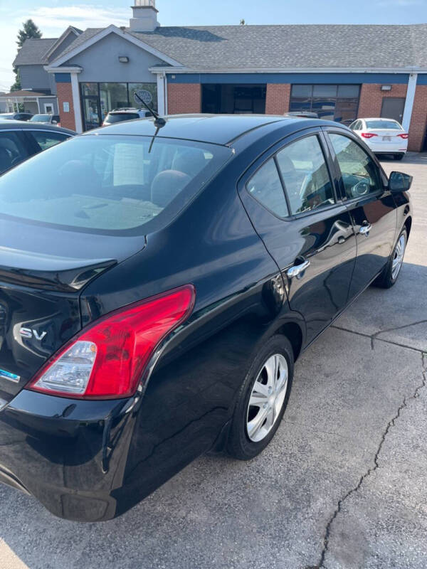 2016 Nissan Versa