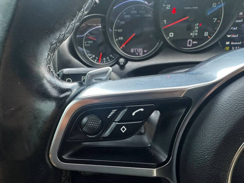 2018 Porsche Cayenne Platinum Edition