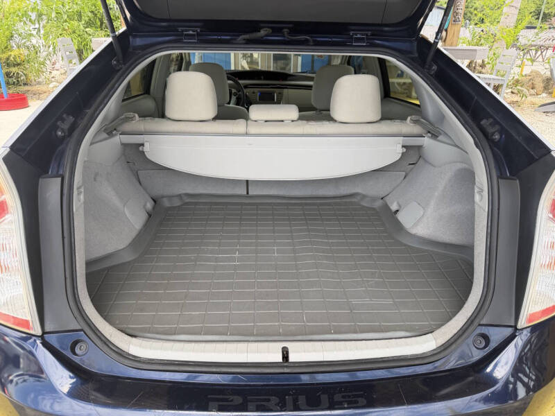 2015 Toyota Prius Three