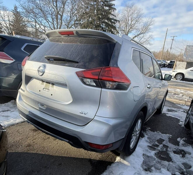 2017 Nissan Rogue SV