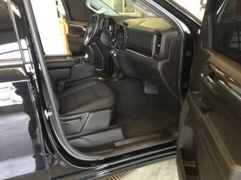 2024 GMC Sierra 1500 Elevation Standard