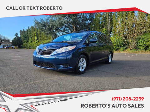 2011 Toyota Sienna LE 7-Passenger Auto Access Seat