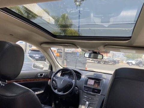 2019 Lincoln MKT Reserve