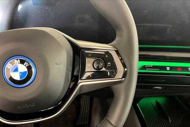 2024 BMW i5 eDrive40