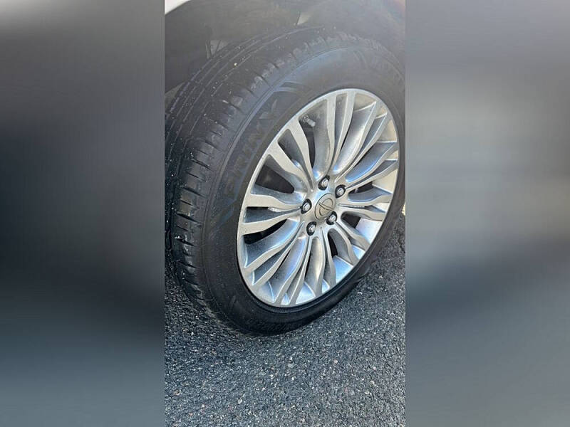 2012 Chrysler 200 Limited