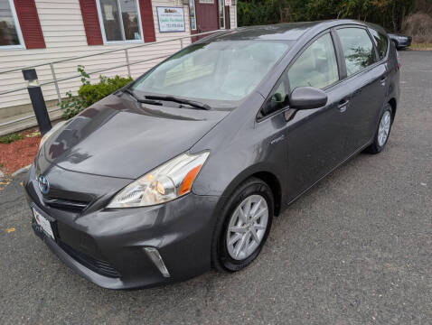 2012 Toyota Prius v Three