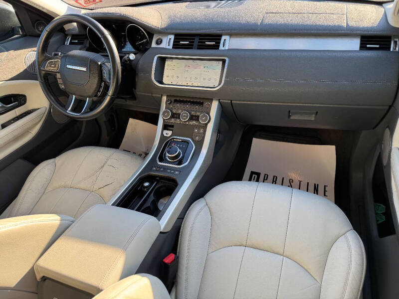 2017 Land Rover Range Rover Evoque SE