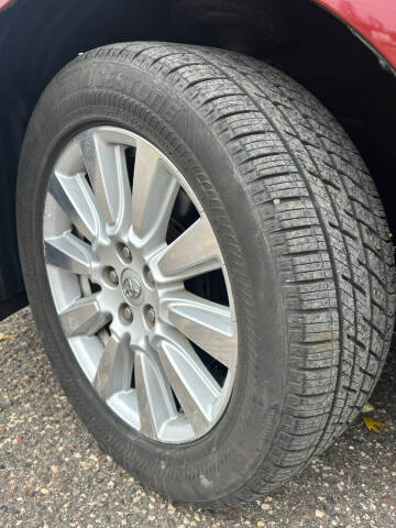 2017 Toyota Sienna XLE 7-Passenger