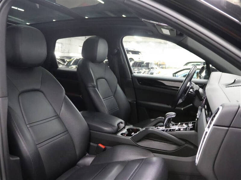 2021 Porsche Cayenne