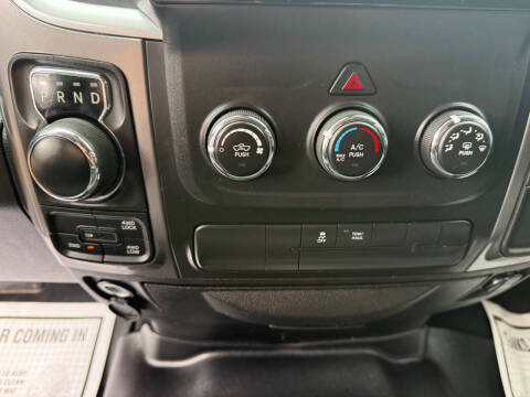 2021 RAM 1500 Classic SLT