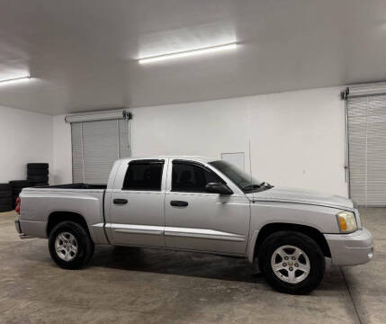 2005 Dodge Dakota SLT