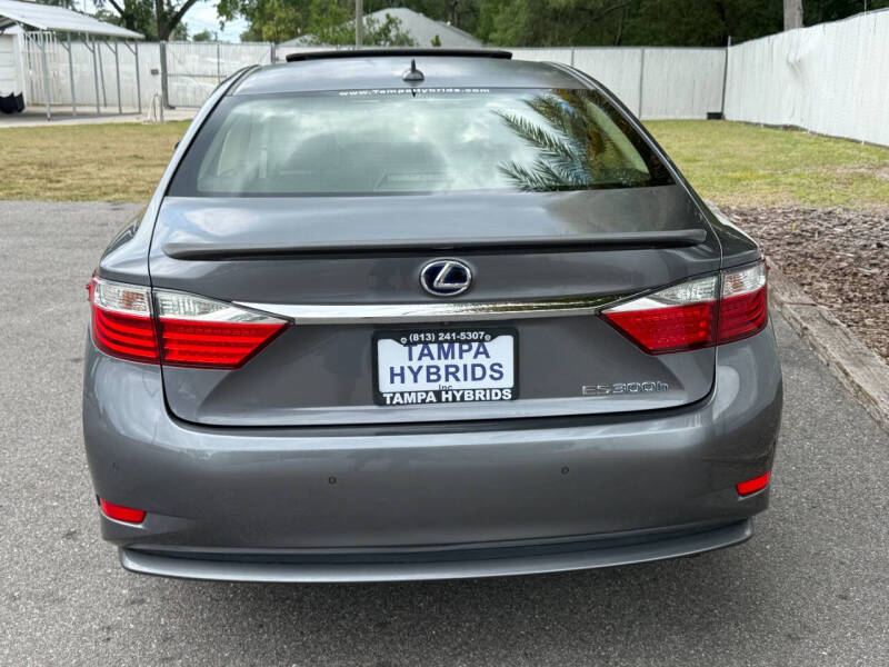 2013 Lexus ES 300h