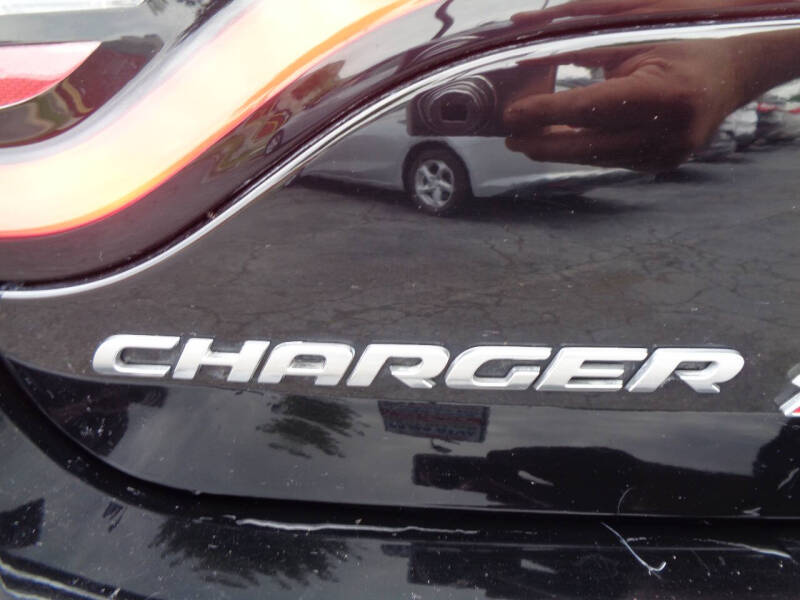 2020 Dodge Charger SXT