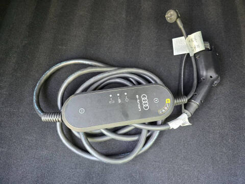 2023 Audi Q4 e-tron quattro Premium 50