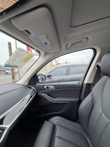 2020 BMW X7 xDrive40i