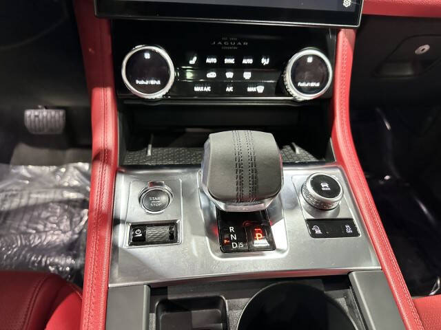 2023 Jaguar F-PACE P400 R-Dynamic S