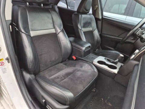 2012 Toyota Camry SE V6