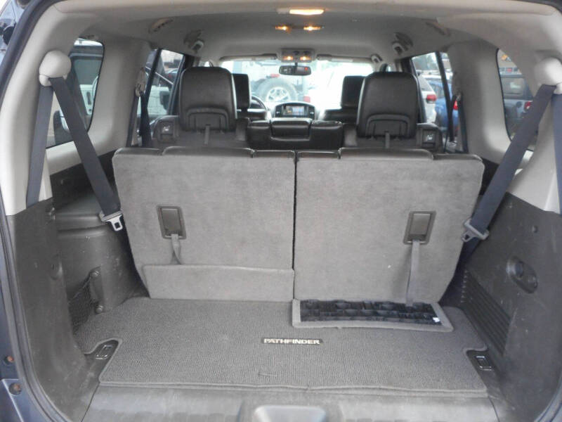 2012 Nissan Pathfinder Silver Edition