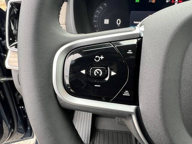 2026 Volvo XC90 B6 Plus 7P