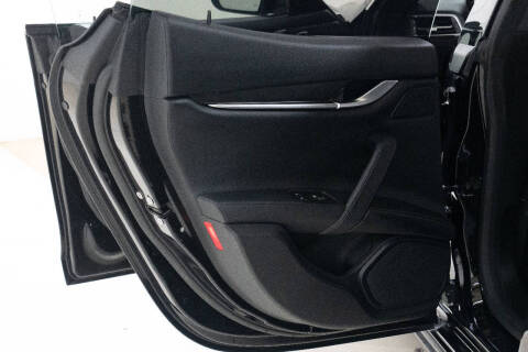 2017 Maserati Ghibli