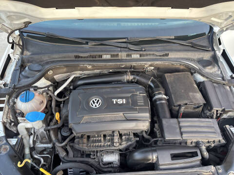 2016 Volkswagen Jetta 1.8T Sport