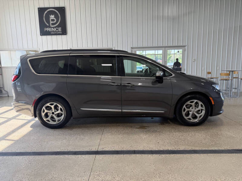 2023 Chrysler Pacifica Limited