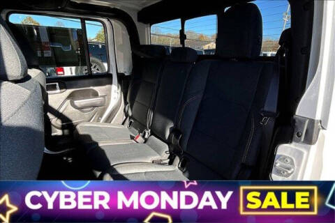 2024 Jeep Gladiator NightHawk