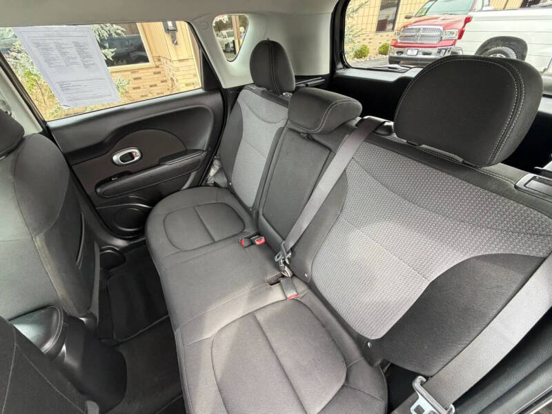 2019 Kia Soul +
